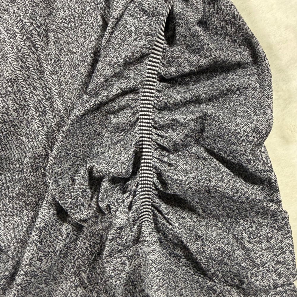 Athleta Momentum Ruched Seamless Gray Heather Short Sleeve Shirt XS 486706-01 - Picture 5 of 6